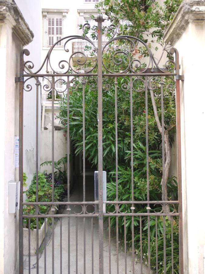 Barla 3 - A Spacious One Bedroom Near Place Garibaldi Appartement *